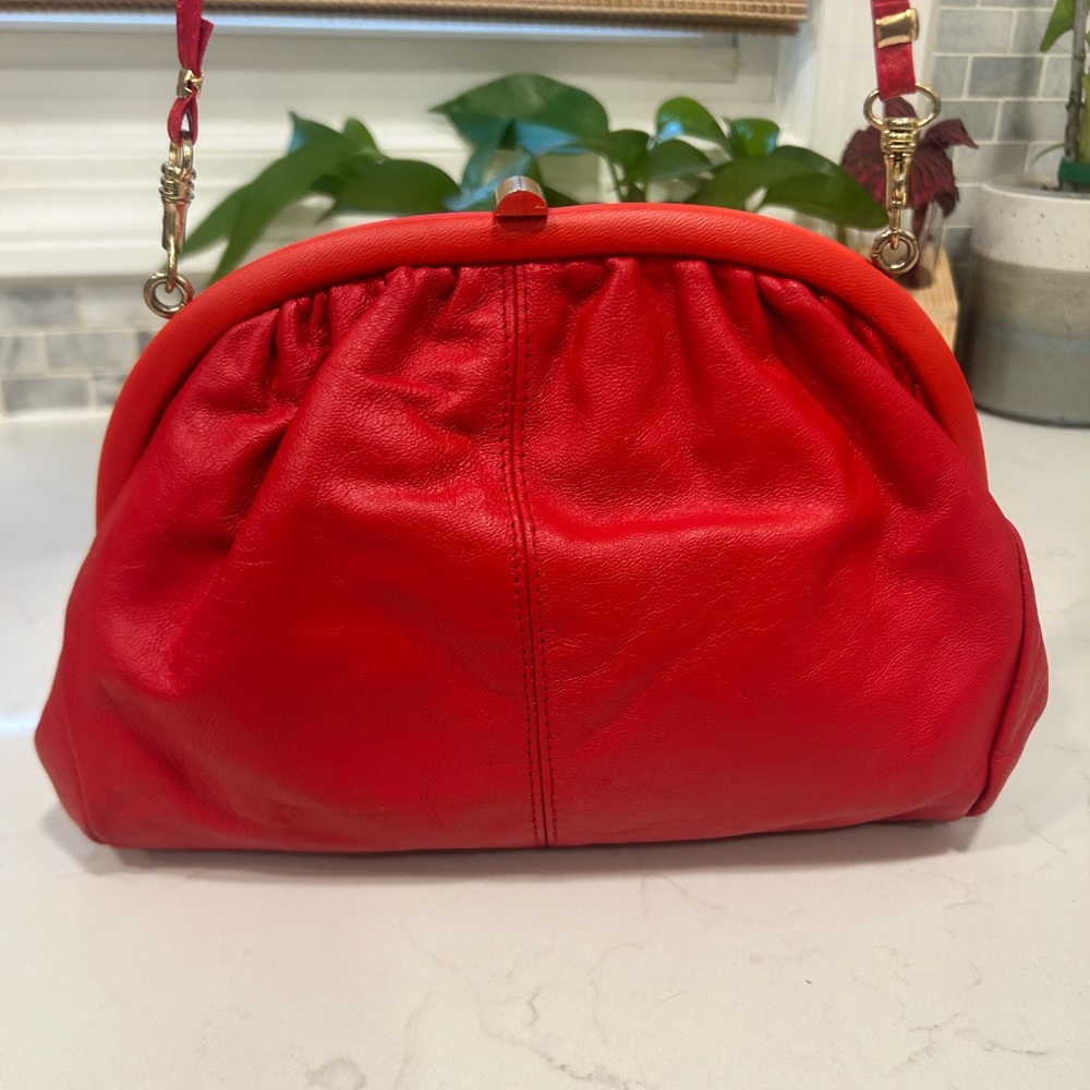Vintage Red Leather Clutch Shoulder Bag, Kisslock Closure, EUC